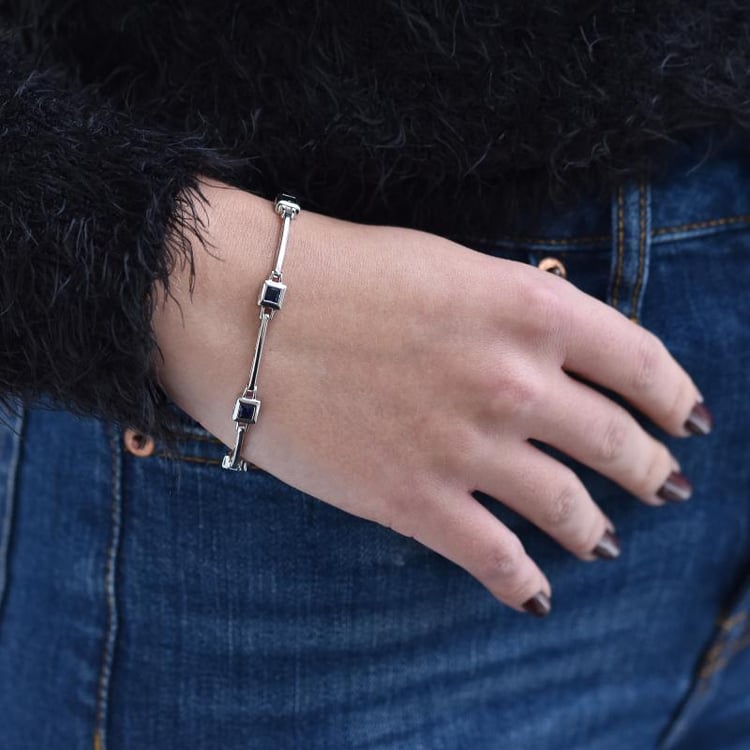 Safírový stříbrný náramek Keblie 10143