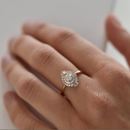 Zlatý prsten s moissanitem a lab-grown diamanty Deizy