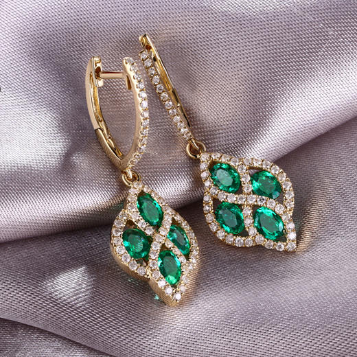 Zlaté smaragdové náušnice 7637