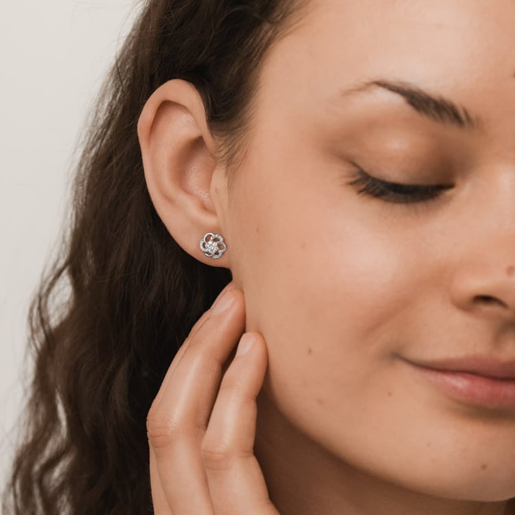 Diamantové náušnice ve tvaru květů Belisario 153838