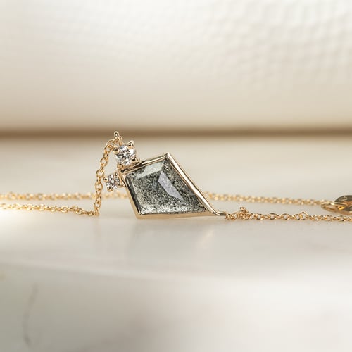 Náhrdelník s dendritickým quartzem a diamanty Milly
