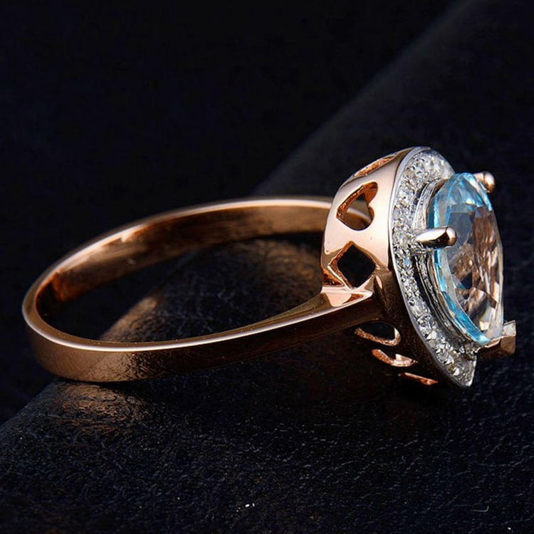 Prsten s pear topazem 18505