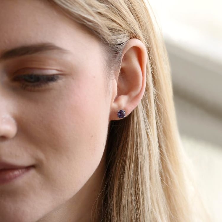 Zlaté náušnice s alexandrity 106831