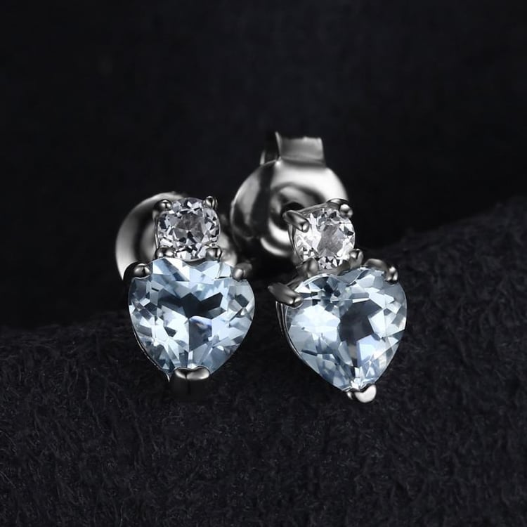 Stříbrné náušnice s akvamaríny ve tvaru srdce 20594