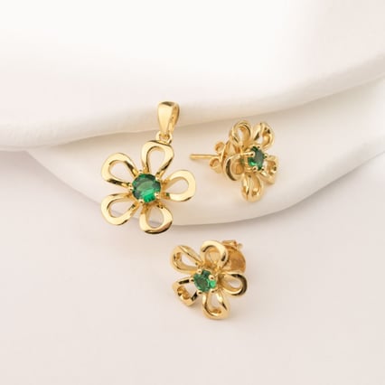 Květinový stříbrný přívěsek se smaragdem Evandro