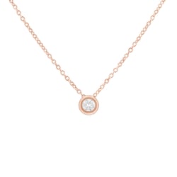 Diamantový náhrdelník v minimalistickém stylu Adriana