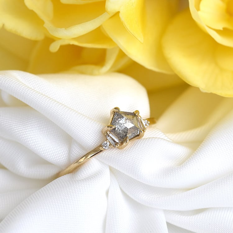 Diamantový prsten 82464