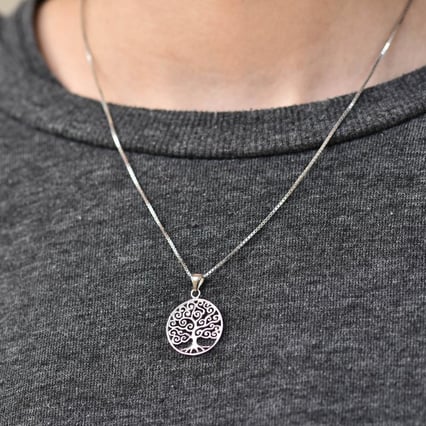 Stříbrný přívěsek ve tvaru stromu života Urle
