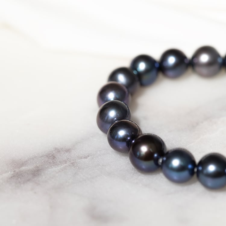 Zlatý perlový náramek Hina 129768