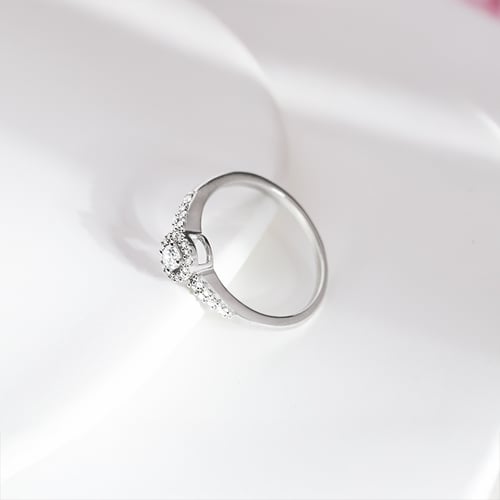 Zlatý halo prsten s lab-grown diamanty Mourise