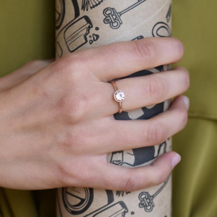 Morganitový prsten 16382