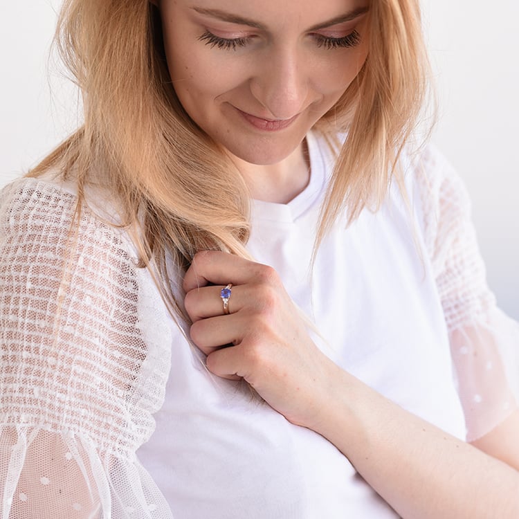 Zlatý prsten s diamanty 62042