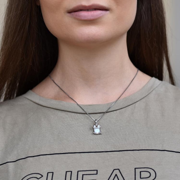 Stříbrný přívěsek ve tvaru sovy 30731