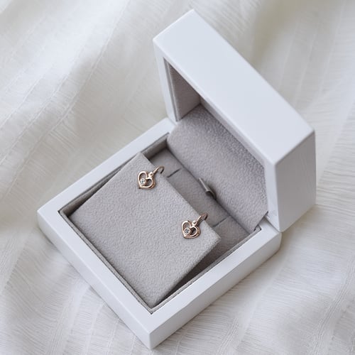Zlaté dětské náušnice srdíčka s lab-grown diamanty Ariel