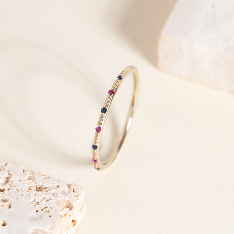 Minimalistický prsten se safíry a rubíny Tess 149662