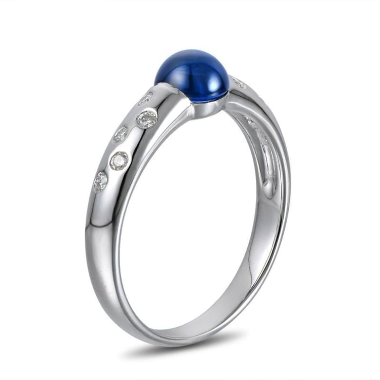 Prsten s cabochon safírem 17110