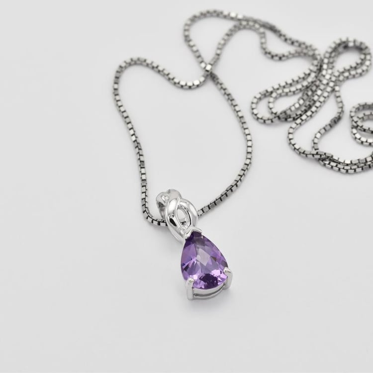 Ametyst v náhrdelníku 25964