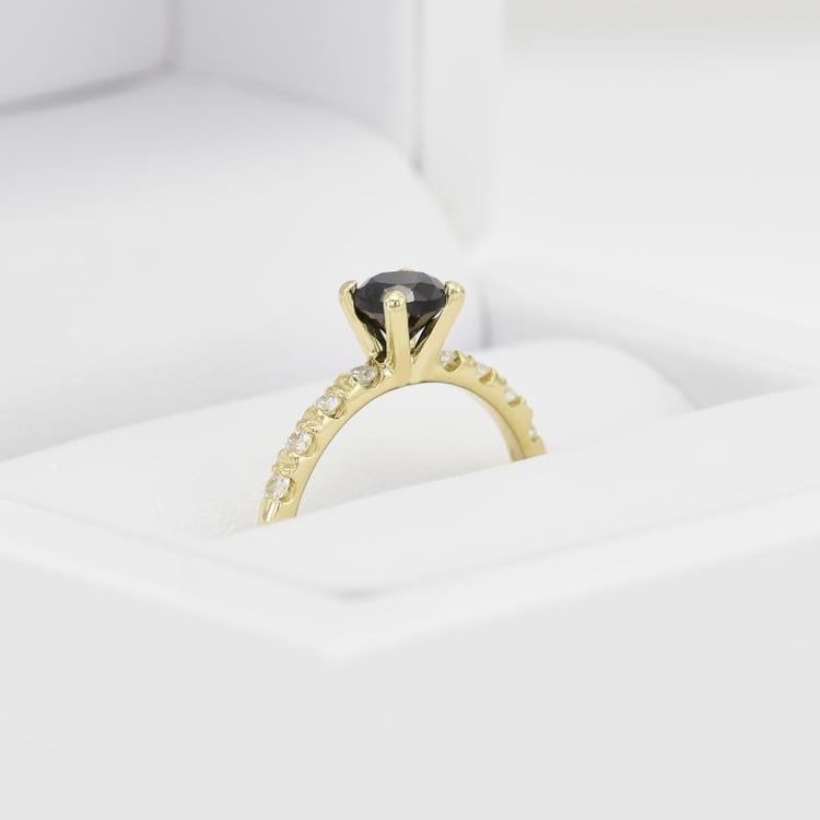 Zlatý zásnubní prsten s černým diamantem 15356