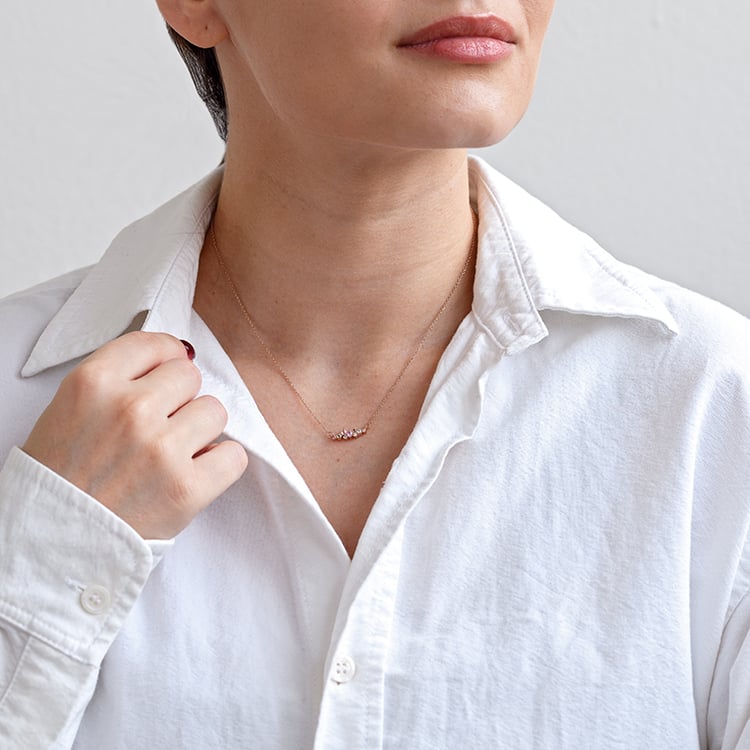 Cluster náhrdelník s drahokamy Kianna 133224