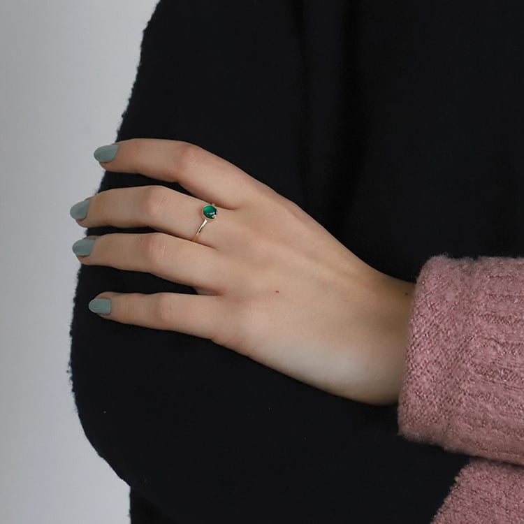 Zlatý prsten s cabochon onyxem 73964