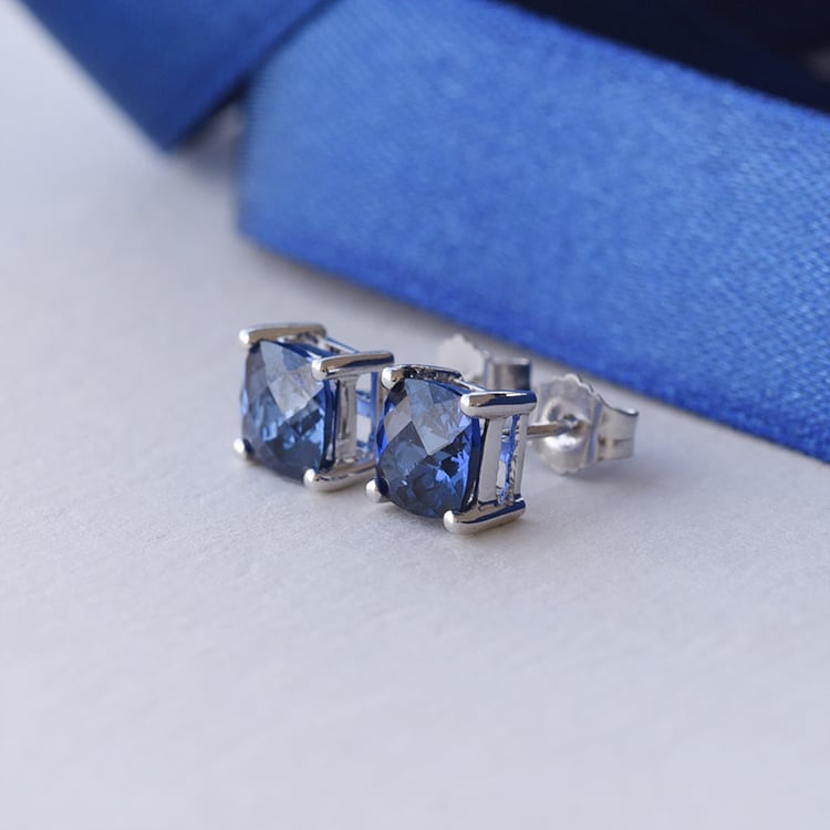 Safírové náušnice 92306