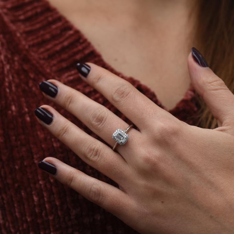 Prsten s diamantem 49485