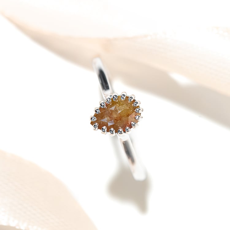 Zlatý prsten s pear salt and pepper diamantem Ryley 126375