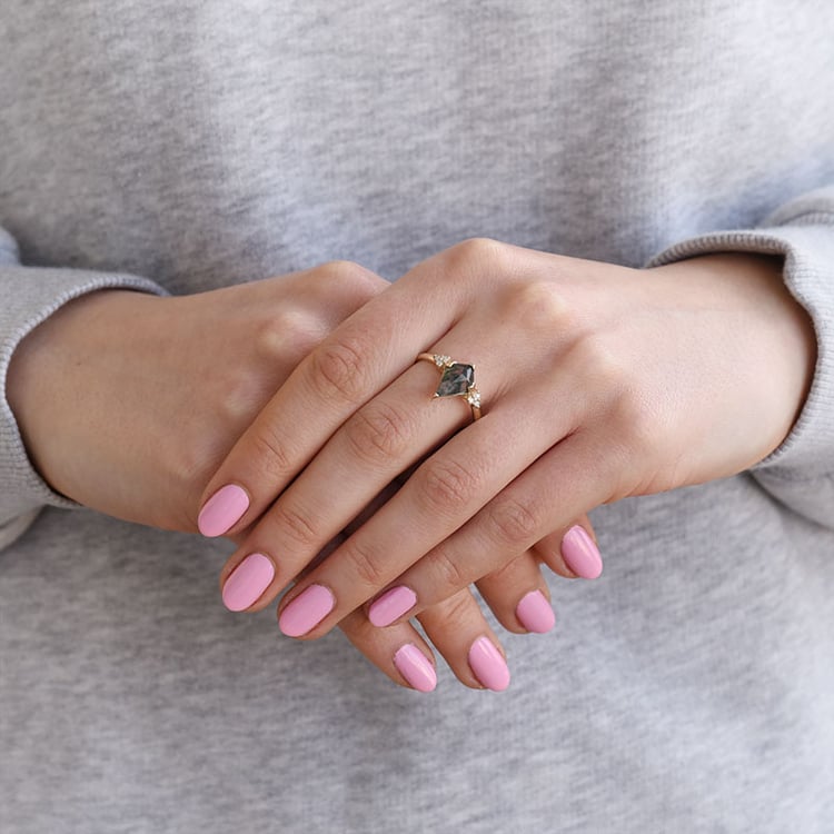 Prsten s achátem ze zlata 89238