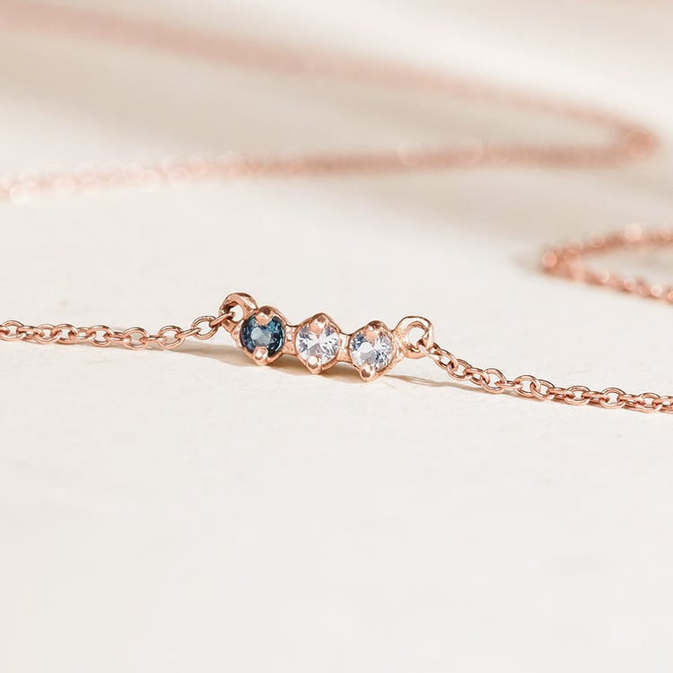 Minimalistický náhrdelník s drahokamy 158492