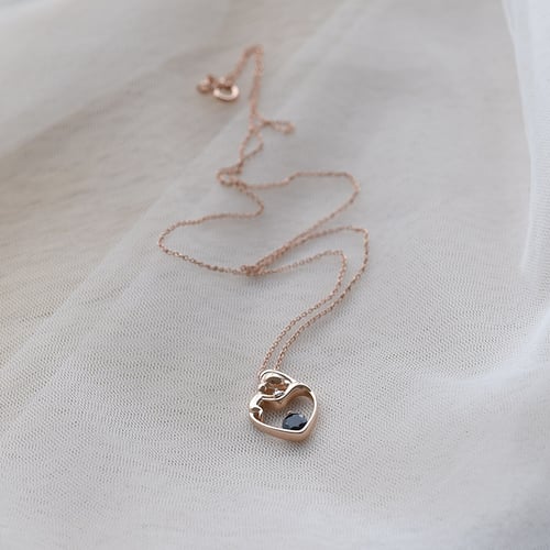 Přívěsek matka s dítětem se safírem a diamantem Ella