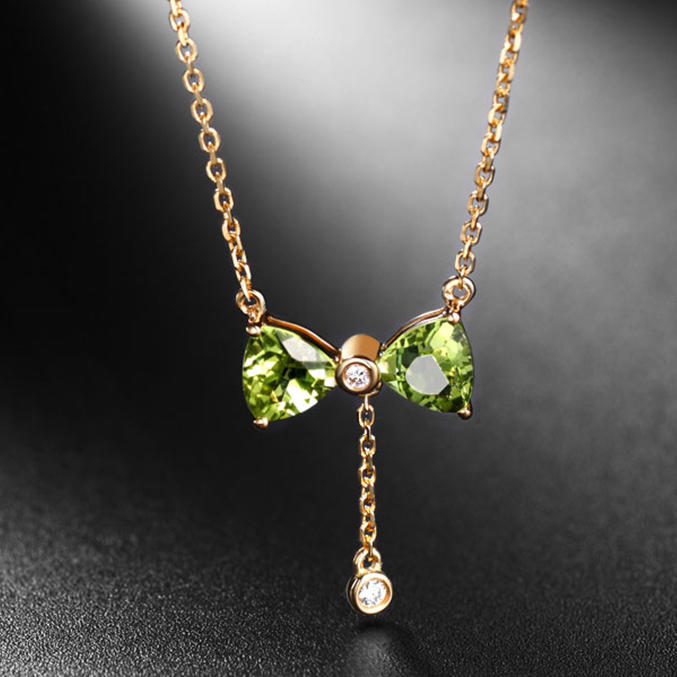 Náhrdelník ze zlata s olivíny 9814