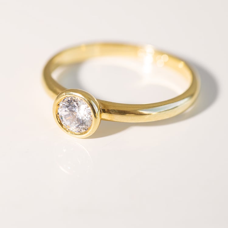 Zásnubní prsten s diamantem Gopi 122835