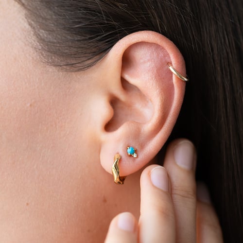 Vlnité kruhové náušnice ze stříbra Tilly