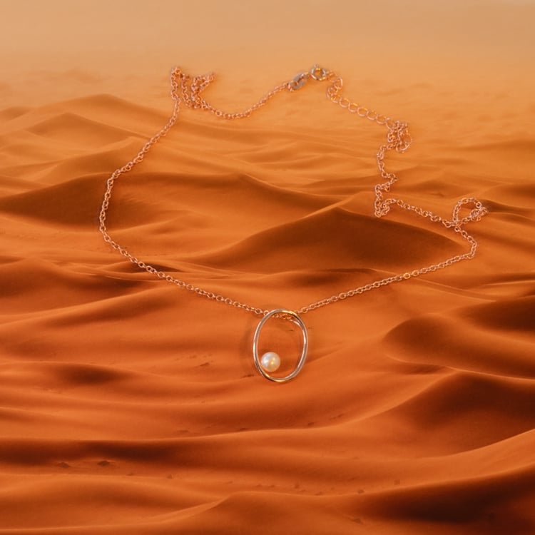 Pozlacený přívěsek s perlou Roshni 101235