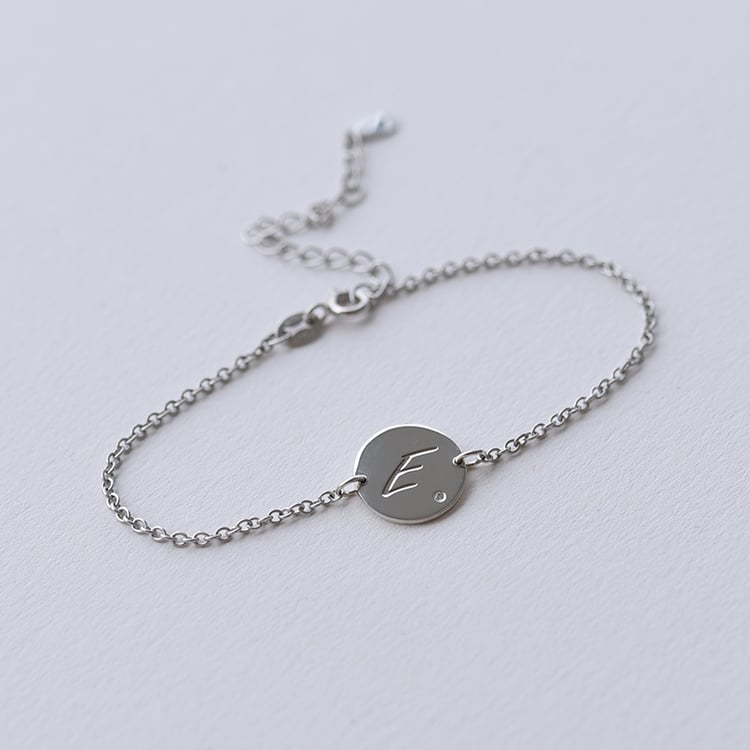 Stříbrný náramek s diamantem a s gravírem 61730