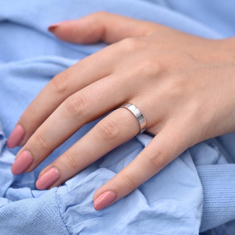 Zlatý snubní prsten Mouline 28538