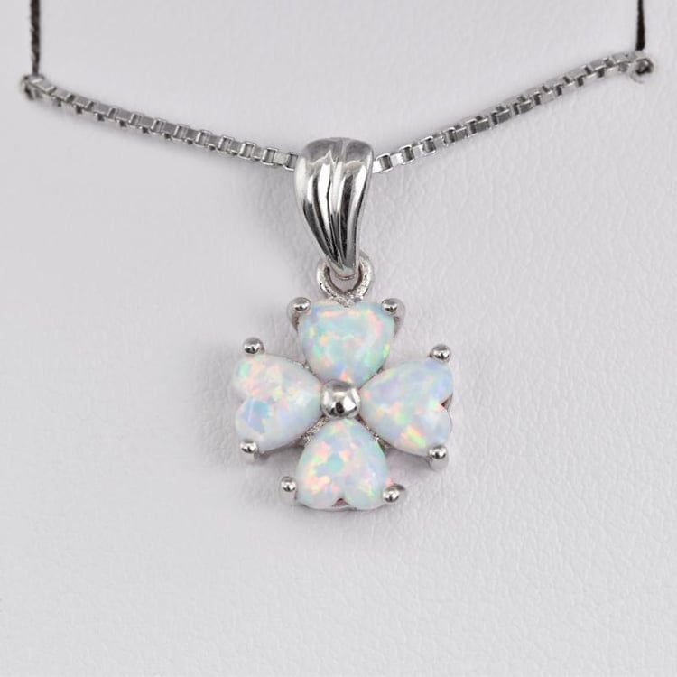 Bílý opálový náhrdelník 13627