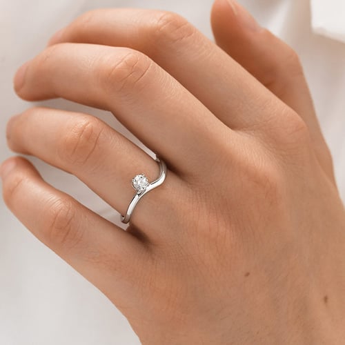Zásnubní prsten s lab-grown diamantem Lyra