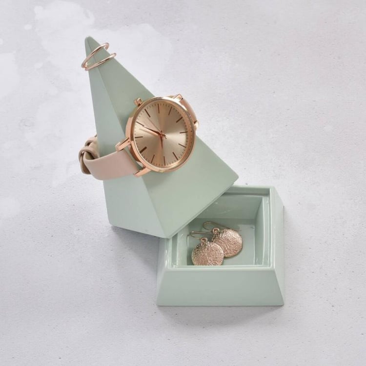 Pyramidovitý stojánek 40982