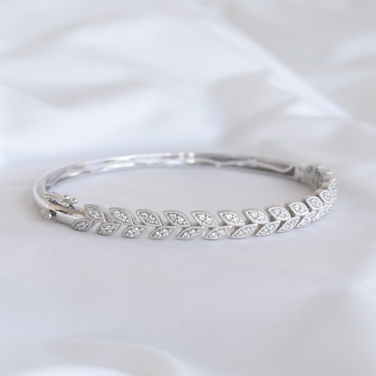 Náramek s diamanty 107330