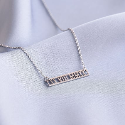 Zlatý náhrdelník s římským datem dle vašeho výběru Marcus