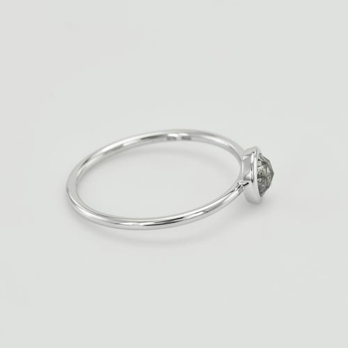 Prsten se salt and pepper diamantem Fermie