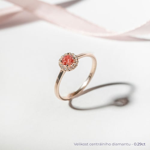 Halo prsten s certifikovaným fancy pink lab-grown diamantem Cassidy
