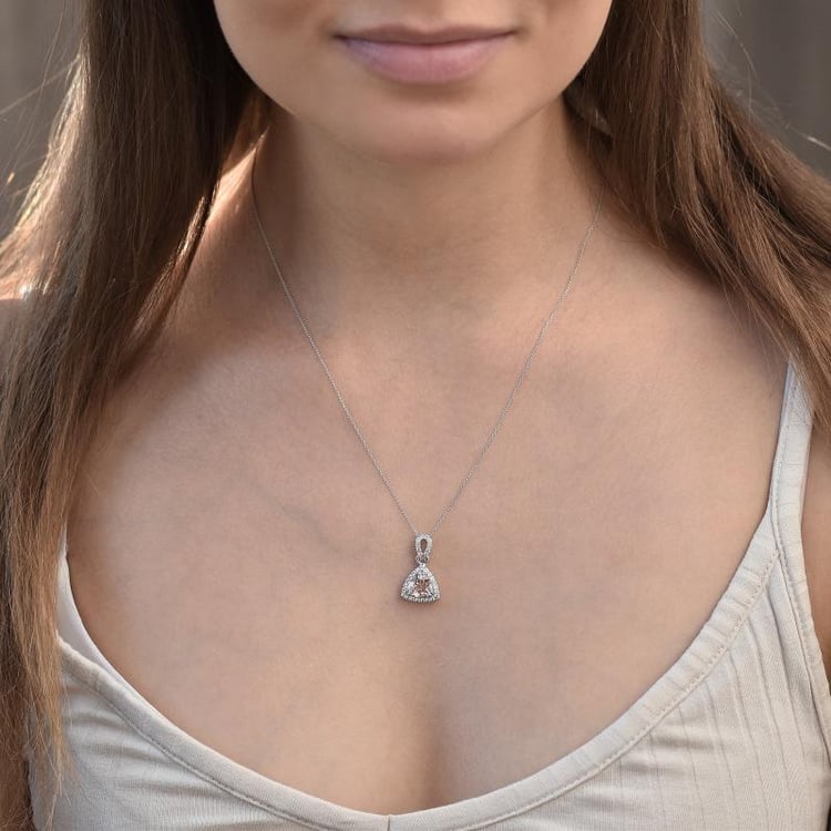 Zlatý přívěsek s morganitem 32926