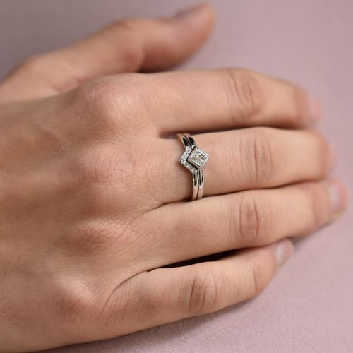 Zlatý zásnubní set prstenů s princess diamantem Ralyh