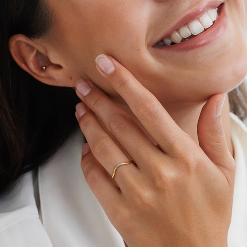 Stříbrný prsten se třemi modrými diamanty Cason