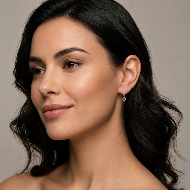 Půvabné stříbrné náušnice s rubíny a lab-grown diamanty Donna 171153