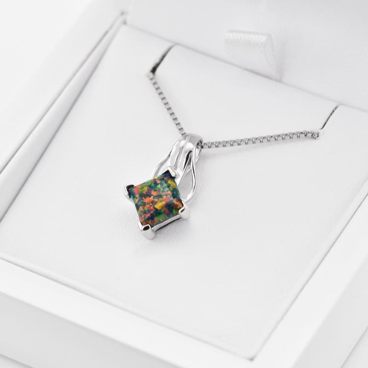 Náhrdelník s černým opálem 19785