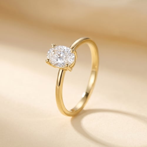 Zásnubní prsten s výběrem písmene a lab-grown diamanty Frost