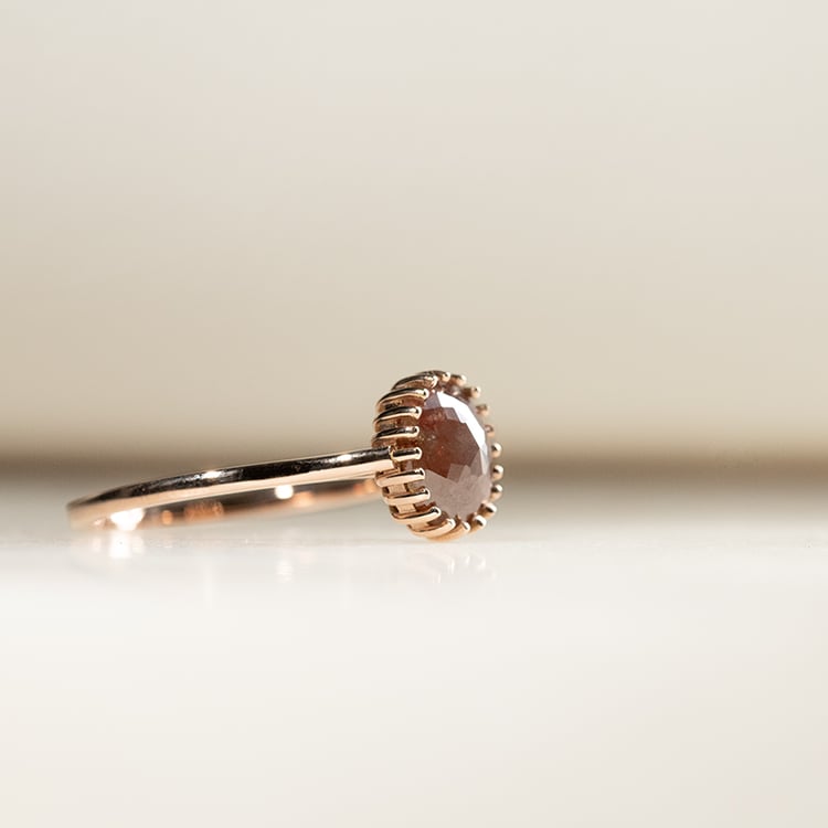 Zlatý prsten s oval salt and pepper diamantem Marcea 132901